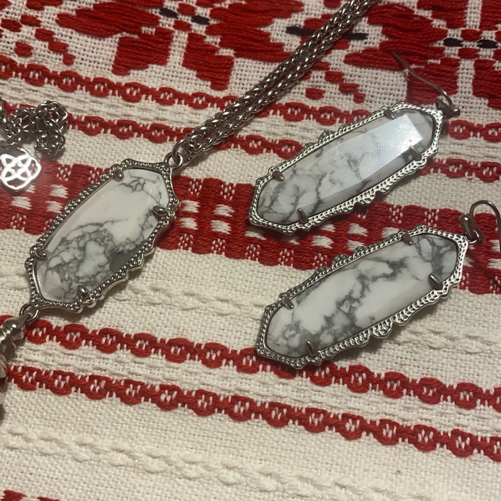 Kendra Scott Howlite set no longer available in stores excellent preloved cond